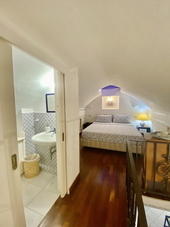 Central Apartment Le Botteghe Капри Екстериор снимка